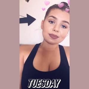 Meet your Posher, Toria